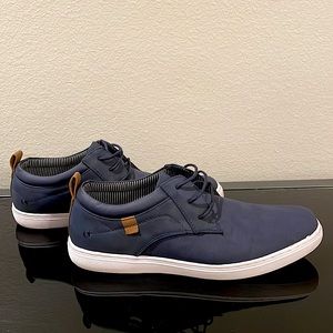 Steve Madden Blue Instax Sneaker